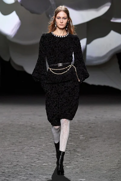 Look 57